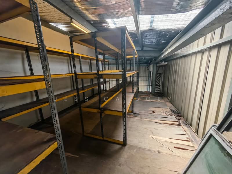 Warehouse for Rent in Taman Desa Jaya (Johor Bahru) - Jessica Boey - Interior - PropertyGuru.com.my