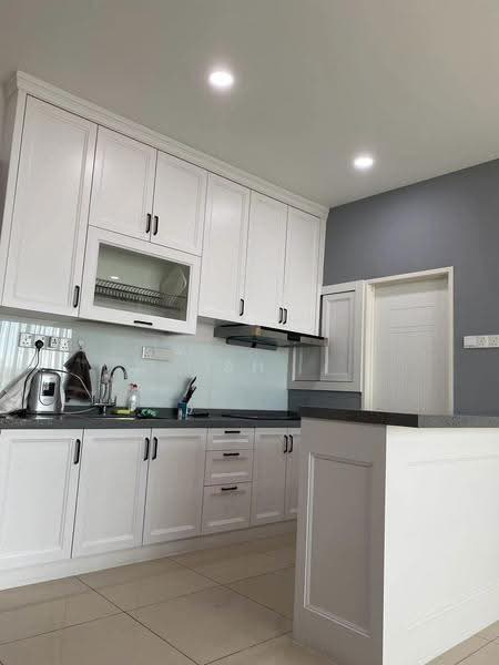 Kediaman Servis untuk Disewa di Birch Regency @ Penang Times Square - SH Lim - Kitchen - PropertyGuru.com.my