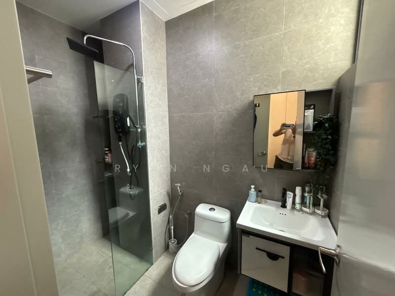 Condominium for Rent at Verando Residence - Ryan Ngau - Bathroom - PropertyGuru.com.my