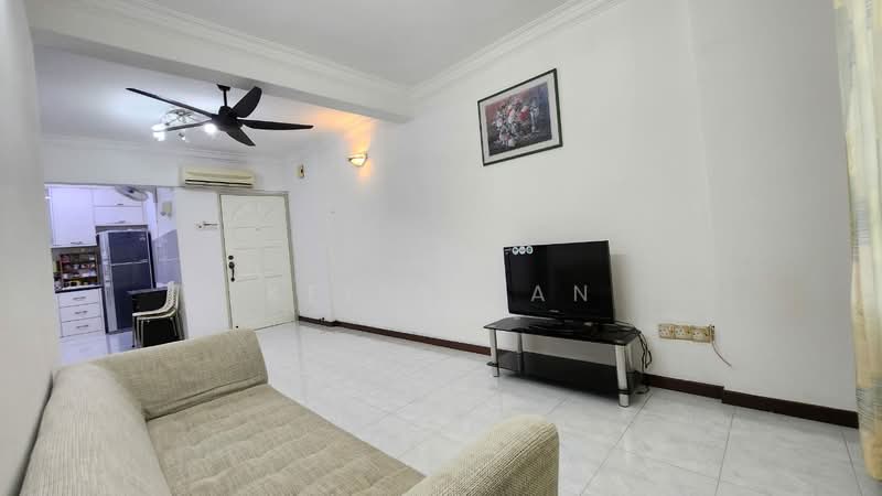 Pangsapuri untuk Disewa di Taman Kheng Tian - Kelly Tan - Living Room - PropertyGuru.com.my