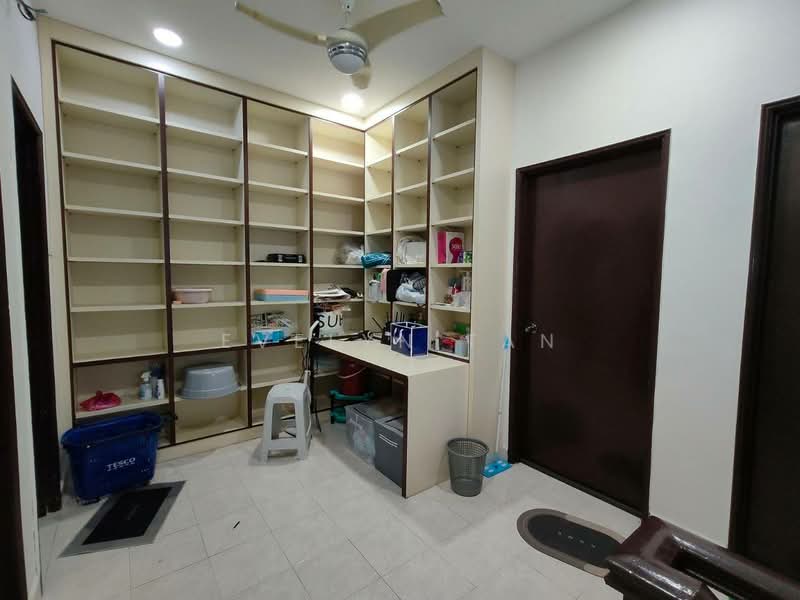 Kondominium untuk Disewa di Nusavilla - Evelyn Tan - Study - PropertyGuru.com.my