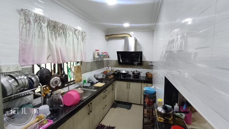 Semi-Detached House for Sale in Taman Sentosa Perdana (Klang) - Tom Lee - PropertyGuru.com.my