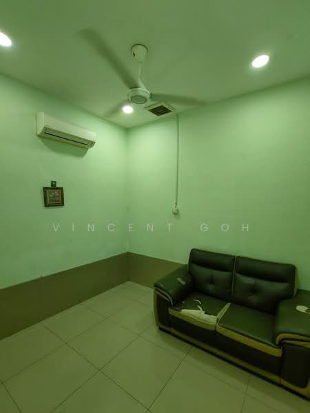 Semi-Detached House for Sale in Jinjang (Kuala Lumpur) - Vincent Goh - Living Room - PropertyGuru.com.my