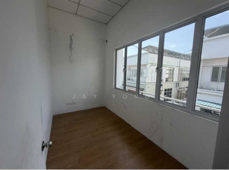 Shop / Office for Rent in Bandar Bukit Raja (Klang) - Jay Yong - Interior - PropertyGuru.com.my