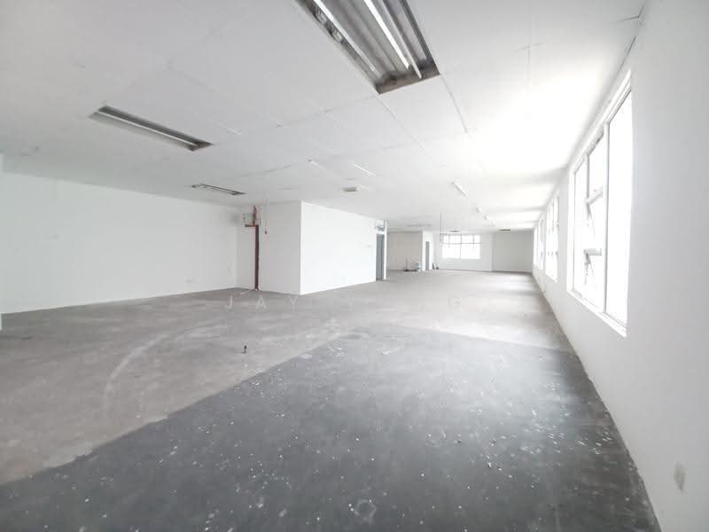 Shop / Office for Rent in Bandar Bukit Raja (Klang) - Jay Yong - Interior - PropertyGuru.com.my