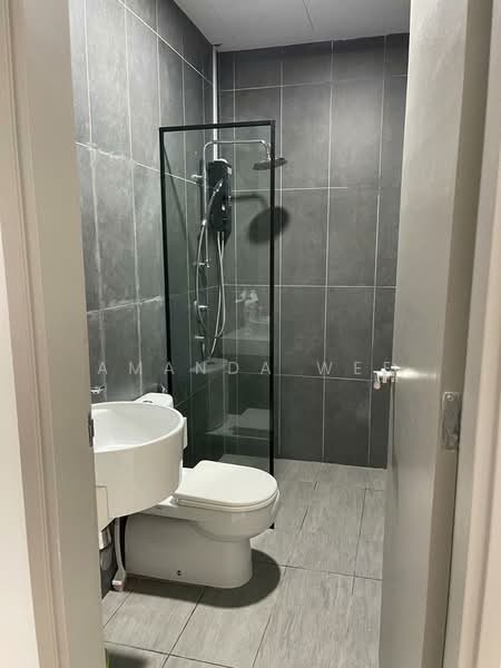 Servis Apartment untuk Disewa di Astoria Ampang - Amanda Wee - Bathroom - PropertyGuru.com.my