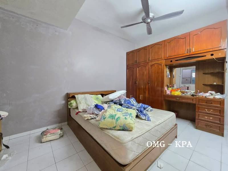 2-storey Terraced House for Sale in Bandar Bukit Tinggi (Klang) - Tom Lee - PropertyGuru.com.my