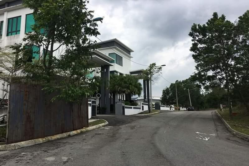 Rumah Banglo untuk Dijual di Kota Emerald (Rawang) - Tony YY - Exterior - PropertyGuru.com.my
