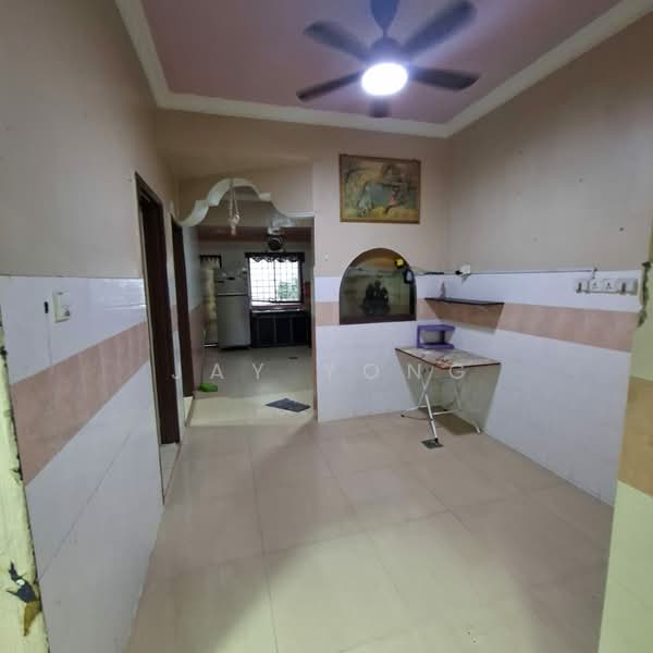 1-storey Terraced House for Sale in Bandar Bukit Raja (Klang) - Jay Yong - Interior - PropertyGuru.com.my