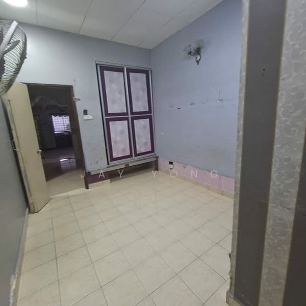 1-storey Terraced House for Sale in Bandar Bukit Raja (Klang) - Jay Yong - Interior - PropertyGuru.com.my