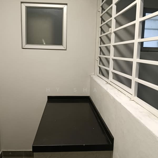 Kondominium untuk Disewa di Residensi Desa Satumas - HY Sham - Interior - PropertyGuru.com.my