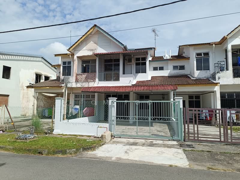 2-storey Terraced House for Rent in Taman Kota Jaya (Kota Tinggi) - Tom Foo - Exterior - PropertyGuru.com.my