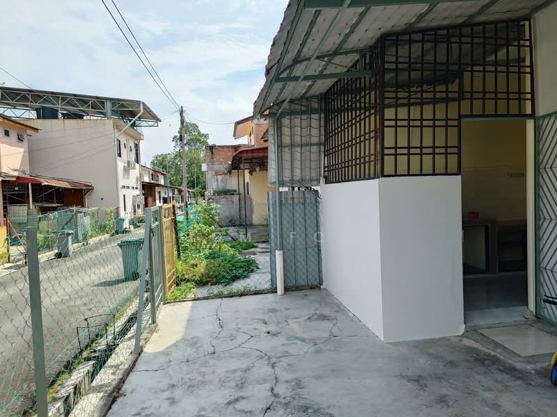 2-storey Terraced House for Rent in Taman Kota Jaya (Kota Tinggi) - Tom Foo - Exterior - PropertyGuru.com.my