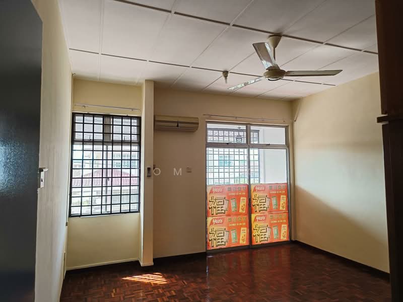 2-storey Terraced House for Rent in Taman Kota Jaya (Kota Tinggi) - Tom Foo - Living Room - PropertyGuru.com.my