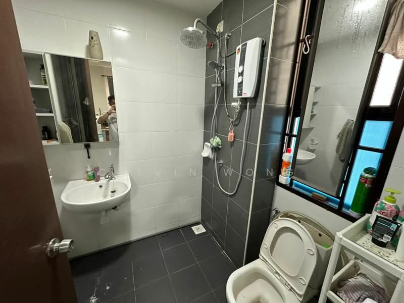 2-storey Terraced House for Sale in Nusa Bayu (Iskandar Puteri (Nusajaya)) - Calvin Wong - Bathroom - PropertyGuru.com.my