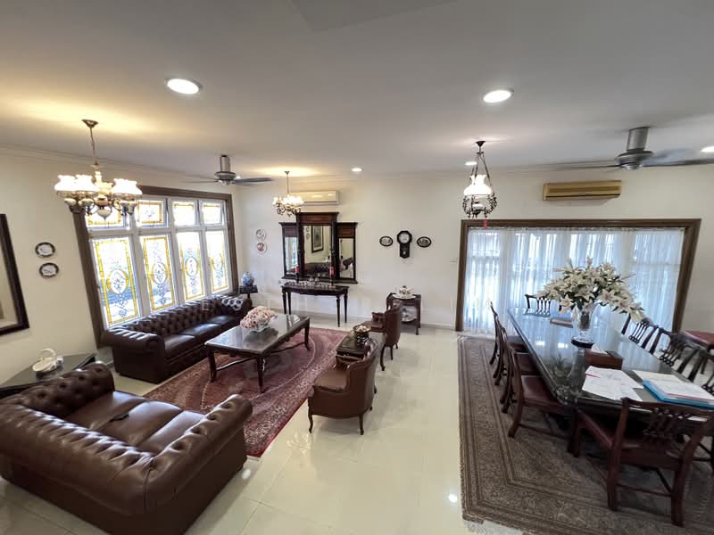 Banglo Pautan untuk Dijual di Kota Damansara (Selangor) - Esther Lim - Living Room - PropertyGuru.com.my
