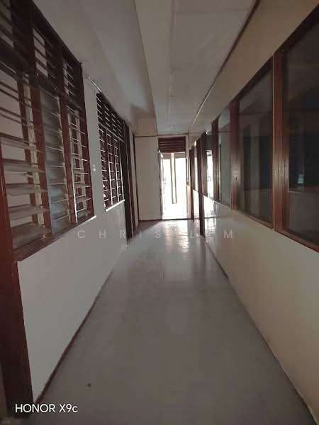 Shop / Office for Rent in Taman Maluri (Cheras) - Chris Lim - Corridor - PropertyGuru.com.my