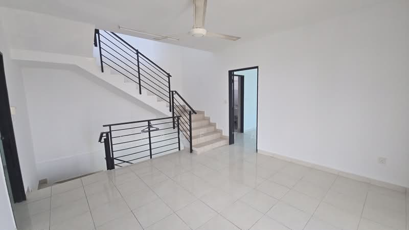 3-storey Terraced House for Rent in Taman Bangi Avenue (Bangi) - Grace Tan - PropertyGuru.com.my