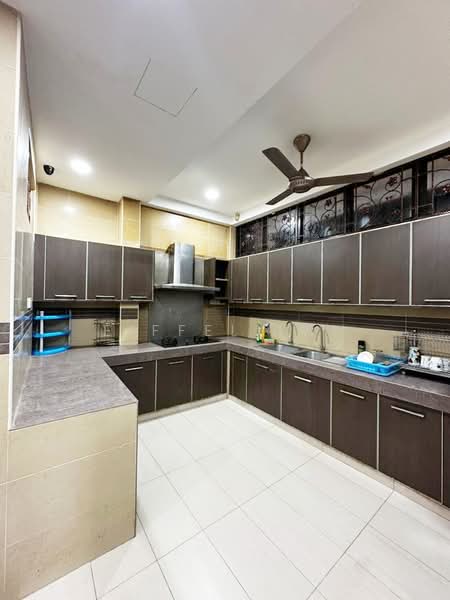 Rumah Berkembar untuk Disewa di Taman Sri Jelok (Kajang) - Eiffel Lai - Kitchen - PropertyGuru.com.my