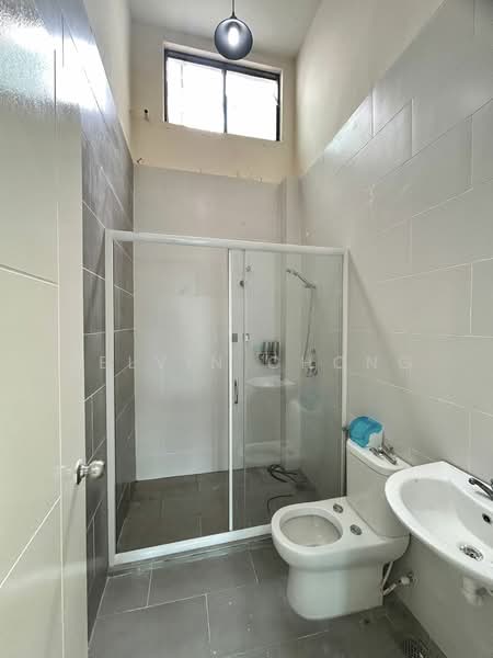 Rumah Teres 2 Tingkat untuk Dijual di Ipoh (Perak) - Kelvin Chong - Bathroom - PropertyGuru.com.my
