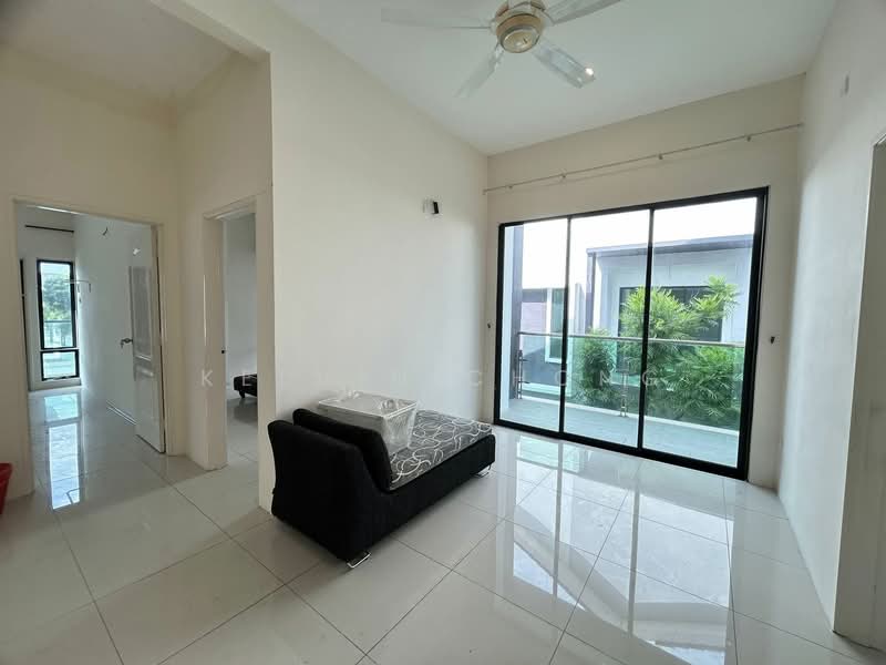 Rumah Teres 2 Tingkat untuk Dijual di Ipoh (Perak) - Kelvin Chong - Living Room - PropertyGuru.com.my