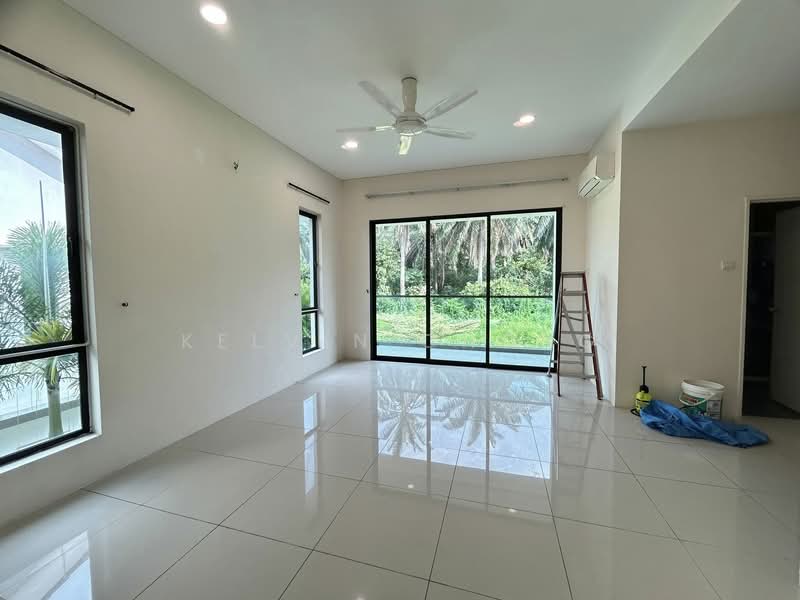Rumah Teres 2 Tingkat untuk Dijual di Ipoh (Perak) - Kelvin Chong - Living Room - PropertyGuru.com.my