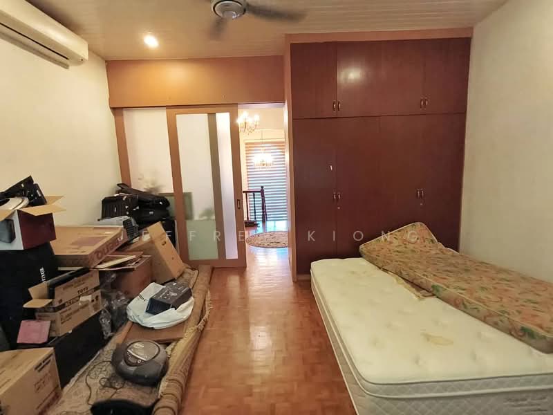 Rumah Banglo untuk Dijual di Kampung Stulang (Johor Bahru) - Jeffrey Kiong - Bedroom - PropertyGuru.com.my