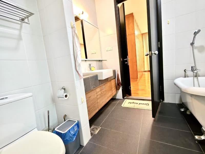 Semi-Detached House for Sale in Johor Bahru (Johor) - Jessica Boey - Bathroom - PropertyGuru.com.my
