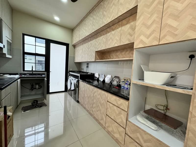Rumah Teres 2 Tingkat untuk Dijual di Eco Botanic (Iskandar Puteri (Nusajaya)) - Zephyr Khoo - Kitchen - PropertyGuru.com.my