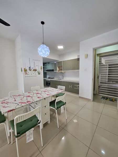 Service Residence for Rent at Maxim Citylights - Alex Ho - Dining Room - PropertyGuru.com.my
