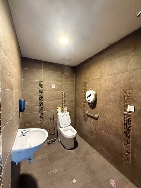 Kedai / Pejabat untuk Disewa di Taman Kebun Teh (Johor Bahru) - Alicia Fong - PropertyGuru.com.my