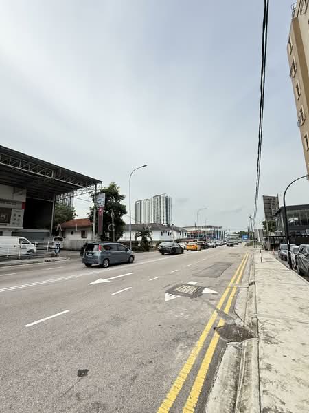 Kedai / Pejabat untuk Disewa di Taman Kebun Teh (Johor Bahru) - Alicia Fong - PropertyGuru.com.my