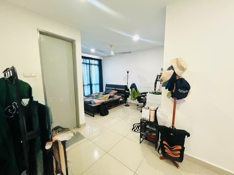 Kondominium untuk Dijual di Suasana Lumayan - Zainul Rashid - Bedroom - PropertyGuru.com.my