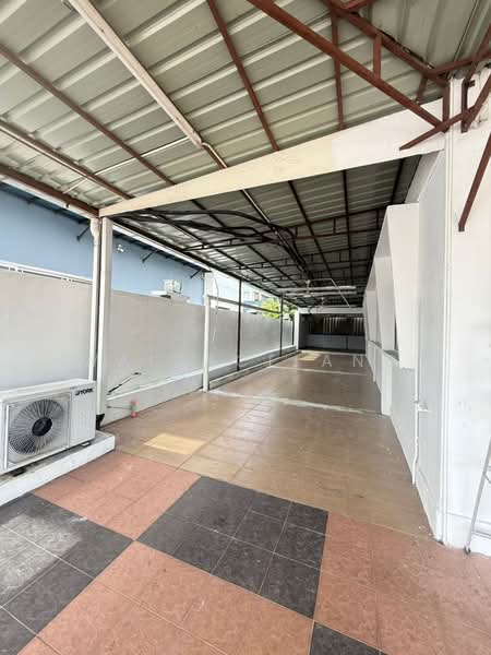 Bungalow for Sale in Taman Kebun Teh (Johor Bahru) - Wallace Ang - PropertyGuru.com.my