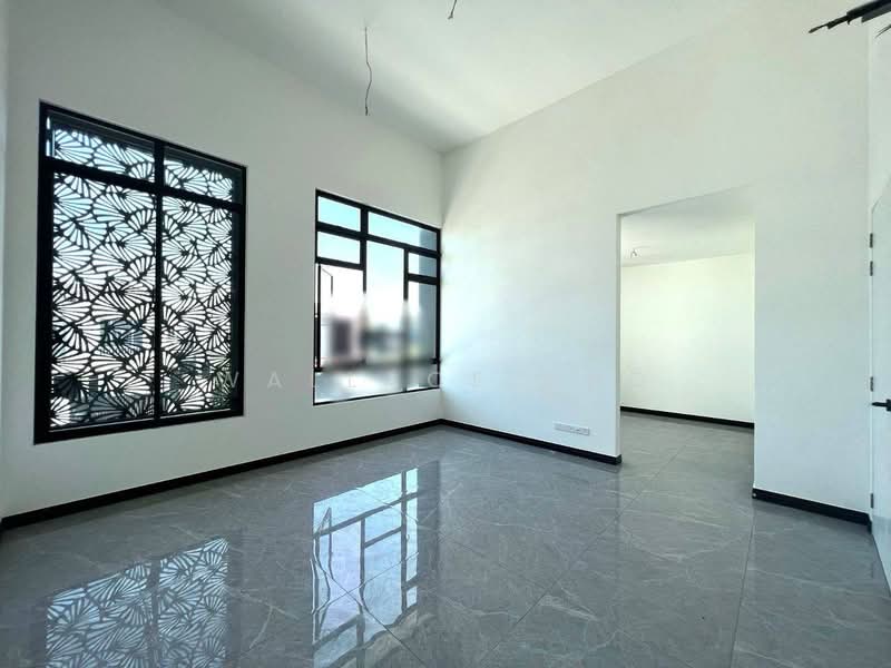 Rumah Berkembar untuk Dijual di Setia Tropika (Johor Bahru) - Wallace Ang - PropertyGuru.com.my