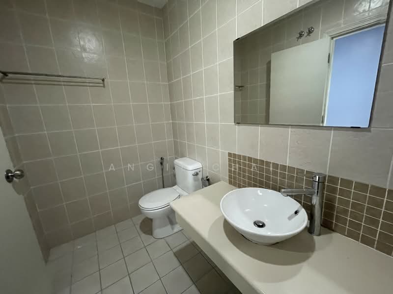 Rumah Bandar untuk Dijual di Sunway Damansara (Kota Damansara) - Angie Chai - Bathroom - PropertyGuru.com.my