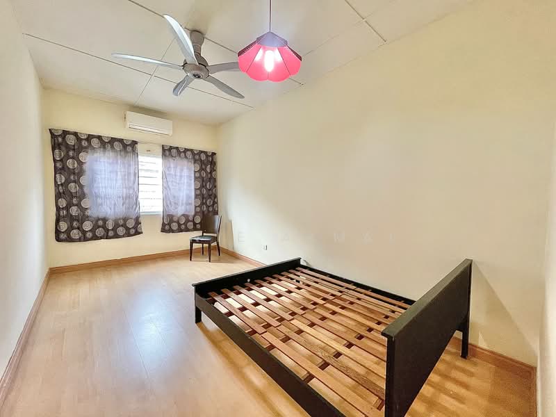 Rumah Teres 2 Tingkat untuk Dijual di Bandar Nusaputra (Puchong) - Dinie Akmal - Bedroom - PropertyGuru.com.my