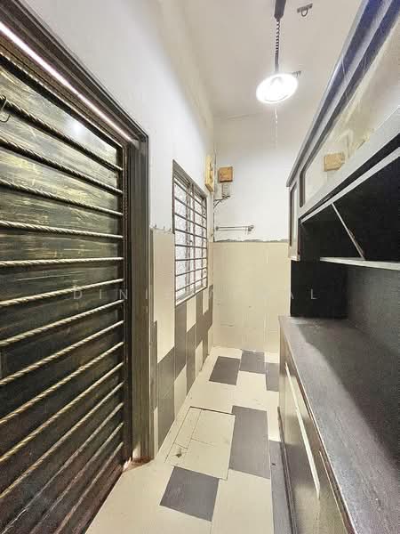 Rumah Teres 2 Tingkat untuk Dijual di Bandar Nusaputra (Puchong) - Dinie Akmal - Interior - PropertyGuru.com.my