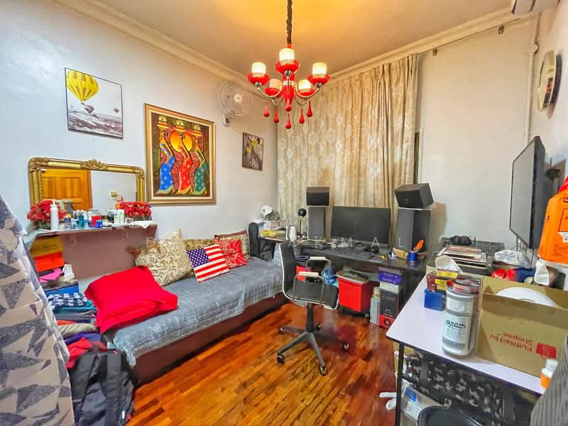 Rumah Teres 2.5 Tingkat untuk Dijual di Putrajaya (Putrajaya) - Dinie Akmal - Living Room - PropertyGuru.com.my