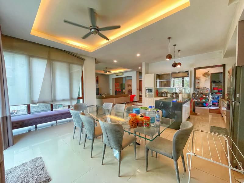 Semi-Detached House for Sale in Presint 8 (Putrajaya) - Dinie Akmal - Dining Room - PropertyGuru.com.my