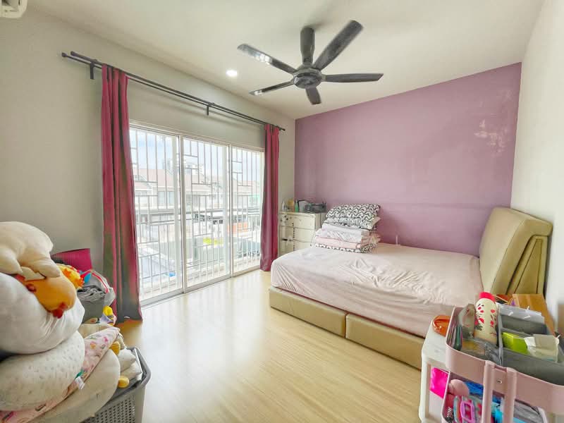 2-storey Terraced House for Sale in Cyberjaya (Selangor) - Dinie Akmal - Bedroom - PropertyGuru.com.my