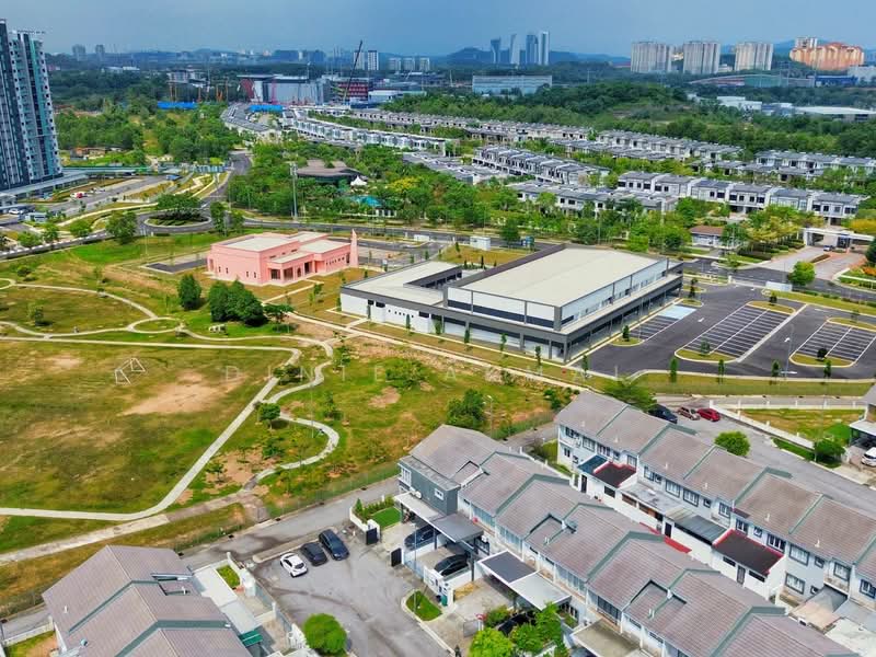 2-storey Terraced House for Sale in Cyberjaya (Selangor) - Dinie Akmal - Exterior - PropertyGuru.com.my
