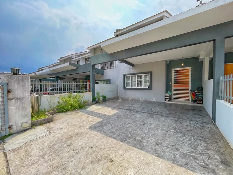 2-storey Terraced House for Sale in Cyberjaya (Selangor) - Dinie Akmal - Exterior - PropertyGuru.com.my