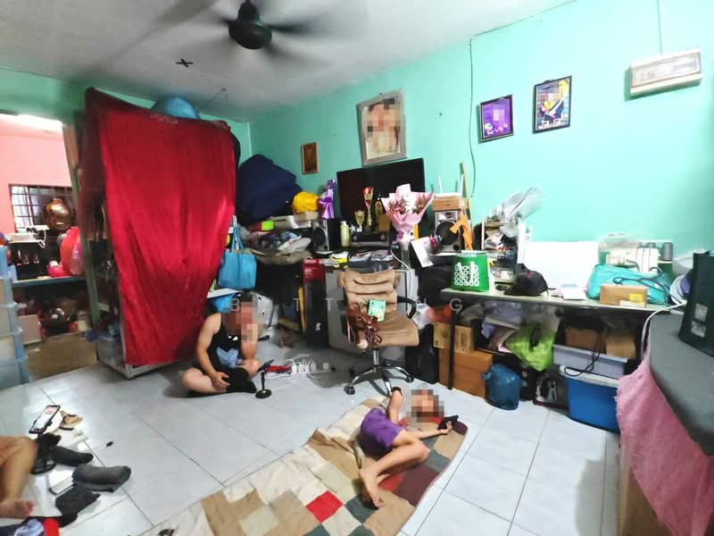 Rumah Teres 2 Tingkat untuk Dijual di Taman Puteri Wangsa (Ulu Tiram) - Betty Ng - PropertyGuru.com.my