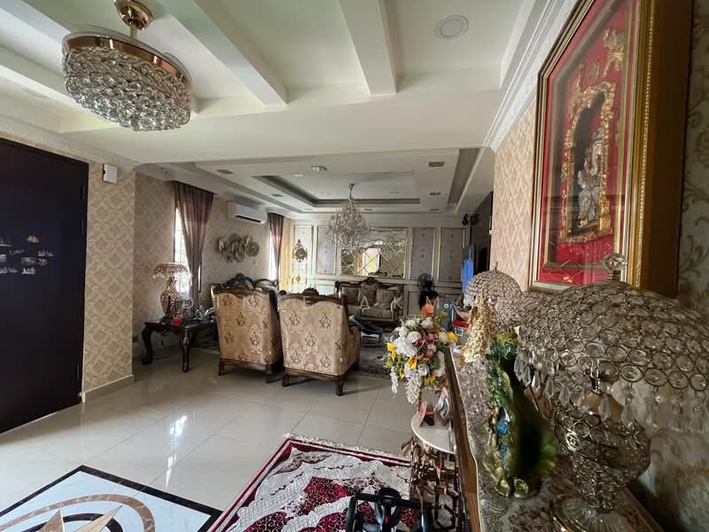 Bungalow for Sale in Taman Aman Perdana (Kapar) - Dinie Akmal - Living Room - PropertyGuru.com.my