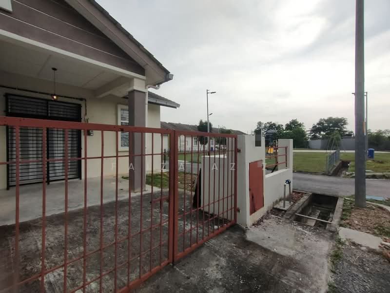 Rumah Teres untuk Dijual di Klang (Selangor) - Faiza Aziz - Exterior - PropertyGuru.com.my