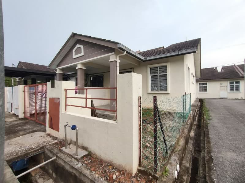 Rumah Teres untuk Dijual di Klang (Selangor) - Faiza Aziz - Exterior - PropertyGuru.com.my