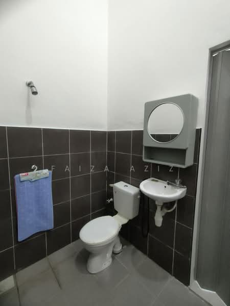 Rumah Teres untuk Dijual di Klang (Selangor) - Faiza Aziz - Bathroom - PropertyGuru.com.my
