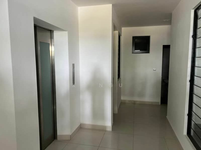Rumah Teres untuk Dijual di Seri Kembangan (Selangor) - KC Ngu - Corridor - PropertyGuru.com.my
