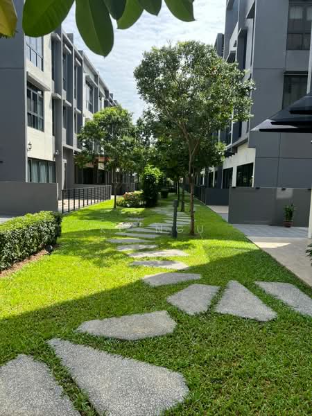Rumah Teres untuk Dijual di Seri Kembangan (Selangor) - KC Ngu - Exterior - PropertyGuru.com.my